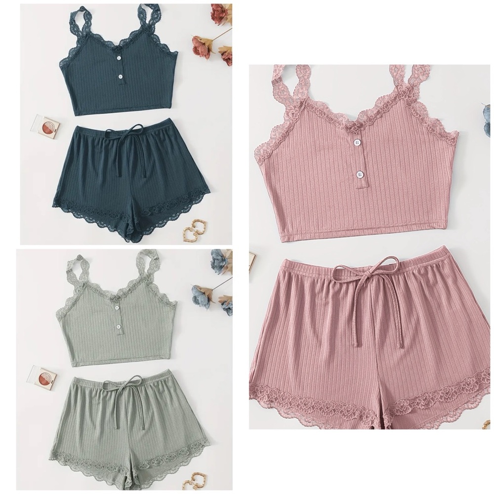 Women’s Size Small Lace Trim Pajama Sets